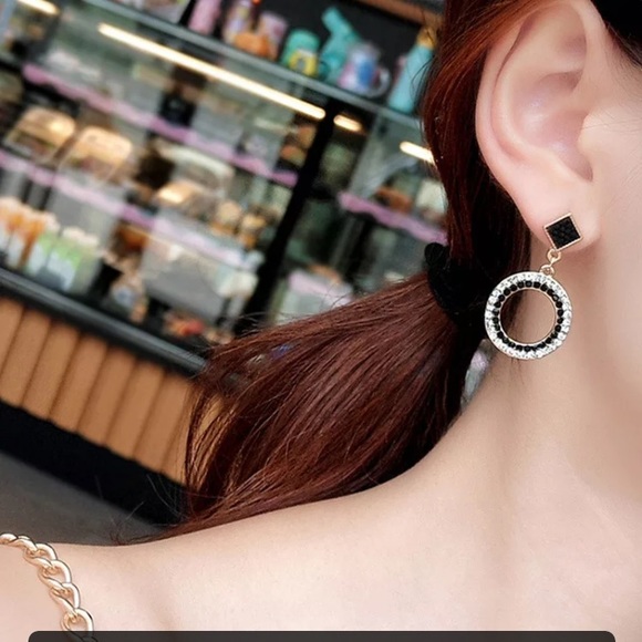 Gold Tone Black Circle Earrings - Picture 3 of 5